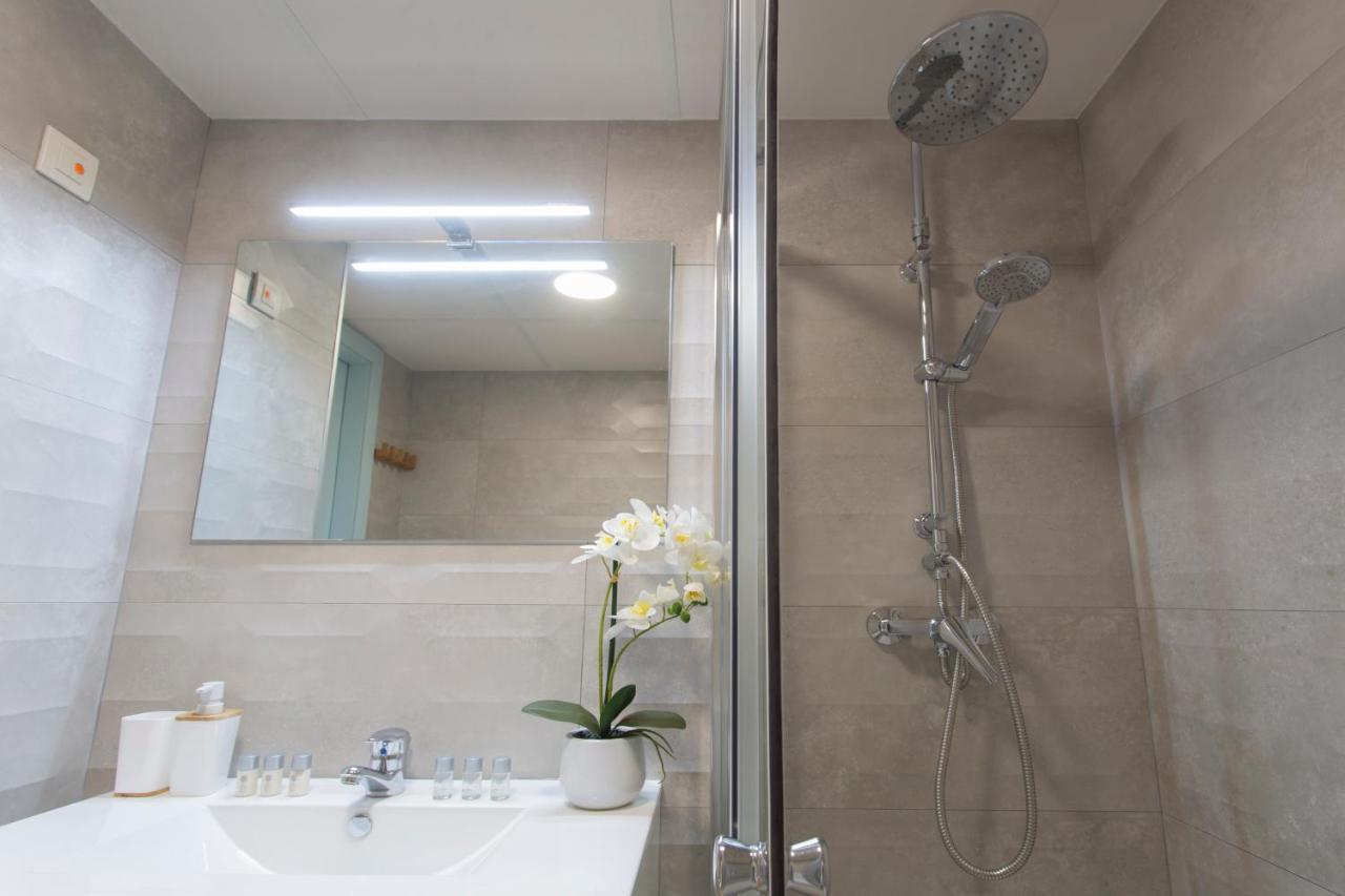 Apartamento Santuario De La Victoria Malaga Exterior photo